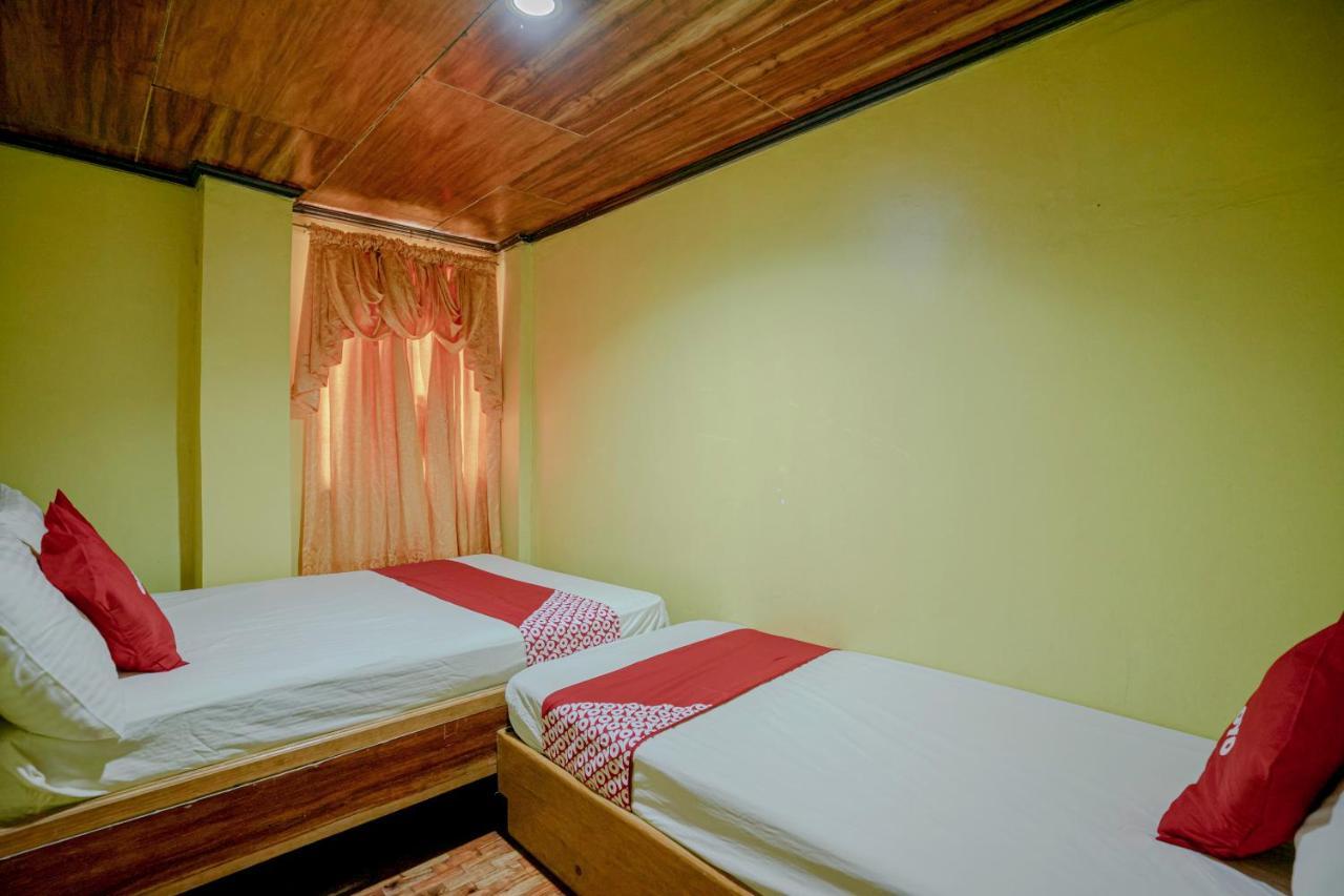 Oyo 760 Tiptop Vacation Homes Baguio City Екстериор снимка