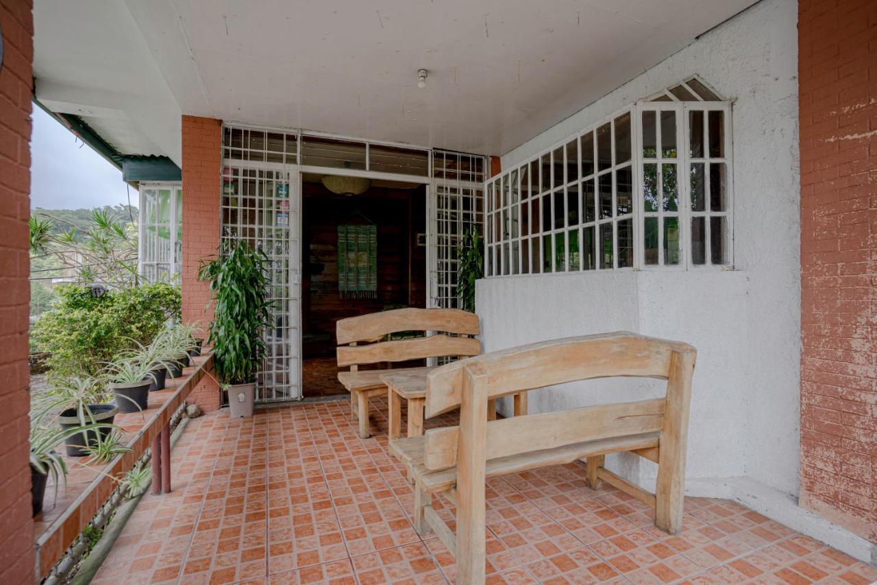 Oyo 760 Tiptop Vacation Homes Baguio City Екстериор снимка