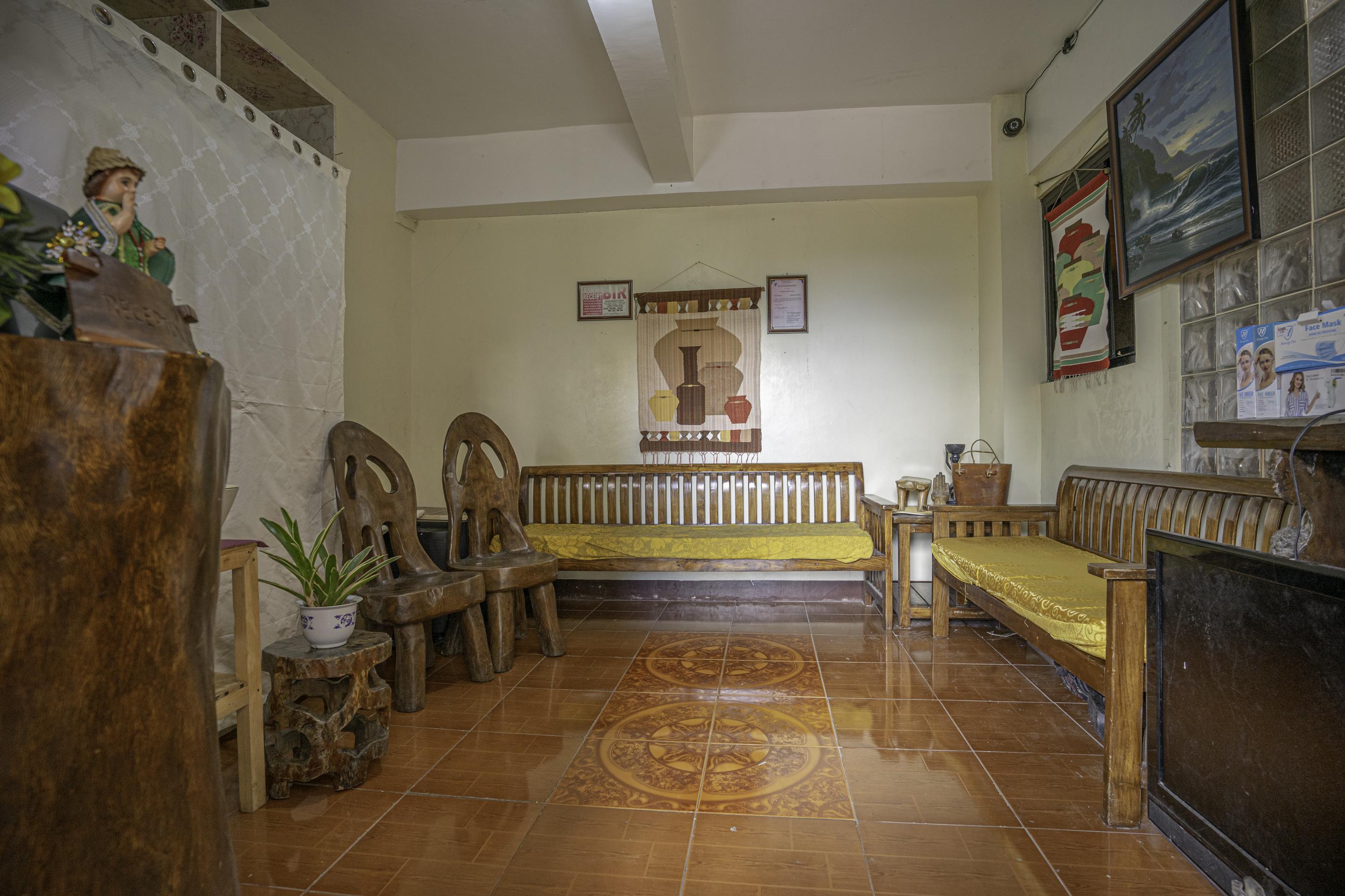 Oyo 760 Tiptop Vacation Homes Baguio City Екстериор снимка
