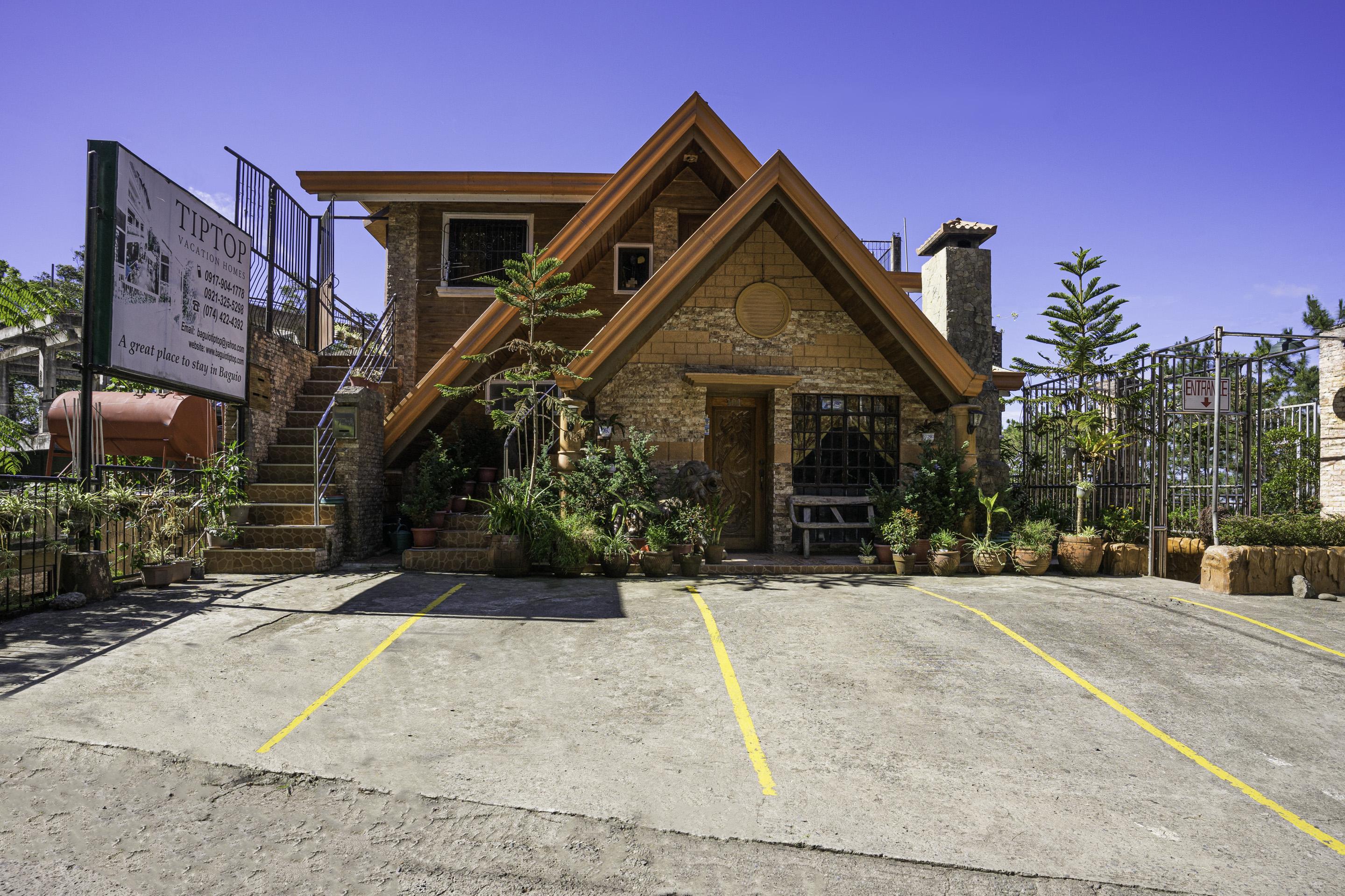 Oyo 760 Tiptop Vacation Homes Baguio City Екстериор снимка