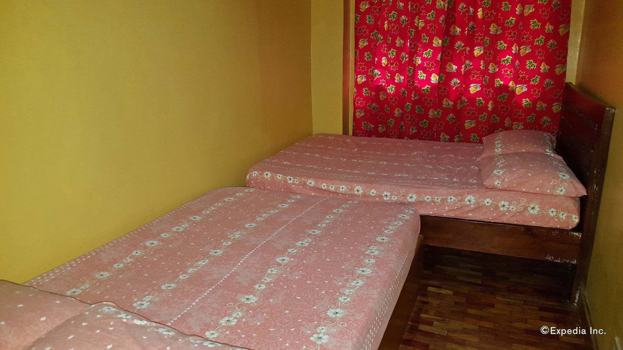 Oyo 760 Tiptop Vacation Homes Baguio City Екстериор снимка